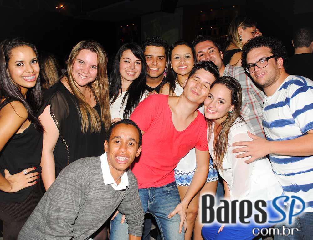 Sertanejo universitário com convidados especiais no Bar Fidelis Sertanejo universitário com convidados especiais no Bar Fidelis