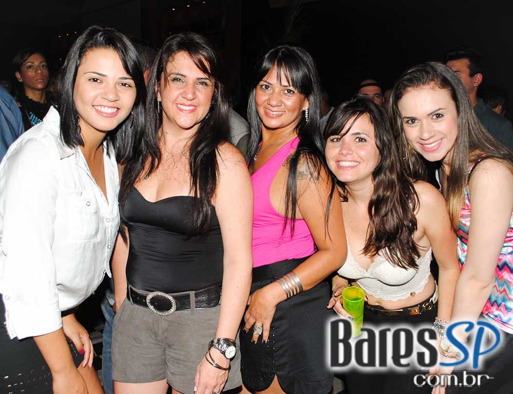 Sertanejo universitário com convidados especiais no Bar Fidelis Sertanejo universitário com convidados especiais no Bar Fidelis