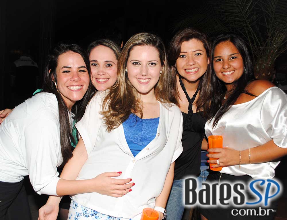 Sertanejo universitário com convidados especiais no Bar Fidelis Sertanejo universitário com convidados especiais no Bar Fidelis