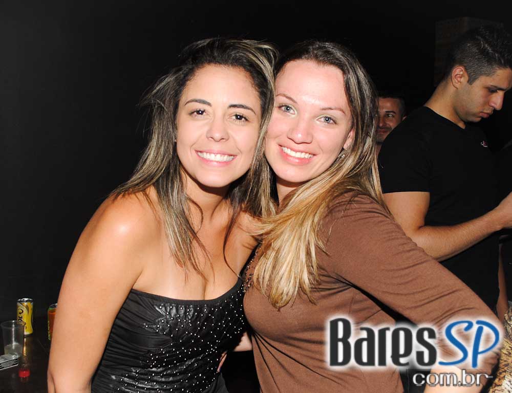 Sertanejo universitário com convidados especiais no Bar Fidelis Sertanejo universitário com convidados especiais no Bar Fidelis