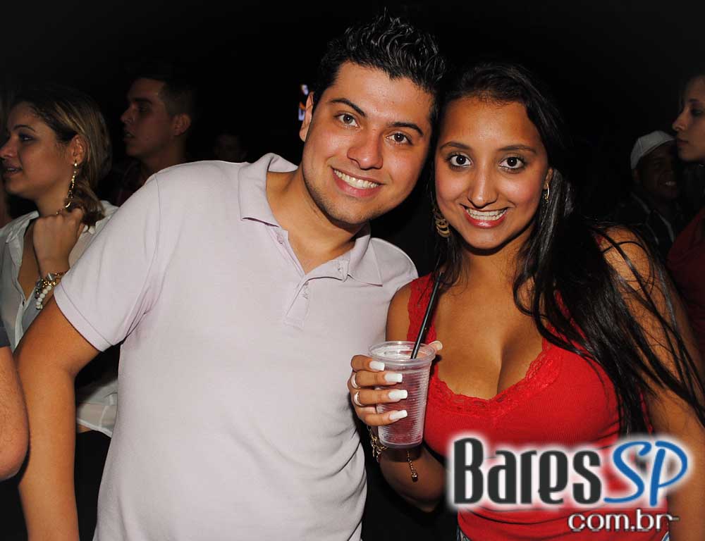 Sertanejo universitário com convidados especiais no Bar Fidelis Sertanejo universitário com convidados especiais no Bar Fidelis