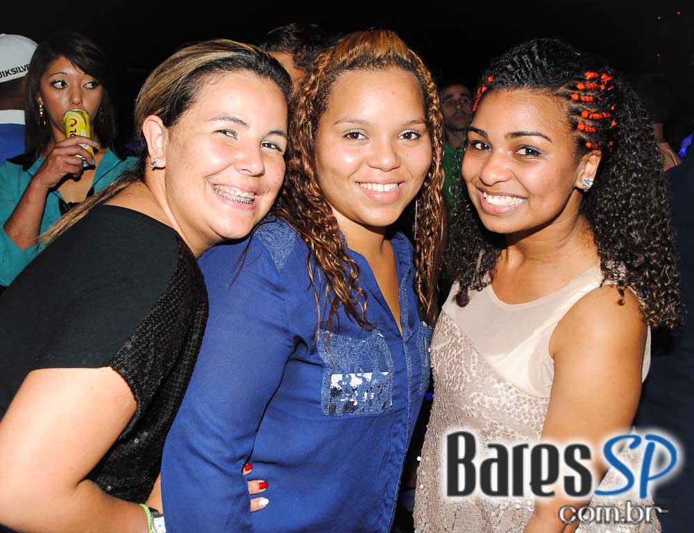 Sertanejo universitário com convidados especiais no Bar Fidelis Sertanejo universitário com convidados especiais no Bar Fidelis