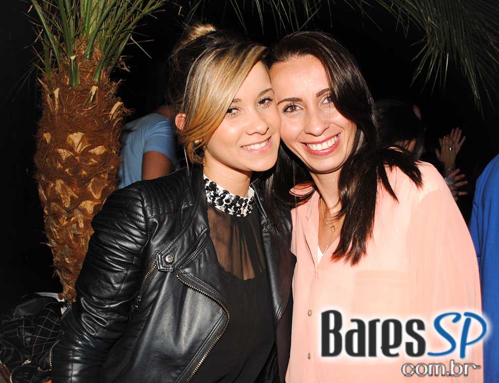 Sertanejo universitário com convidados especiais no Bar Fidelis Sertanejo universitário com convidados especiais no Bar Fidelis