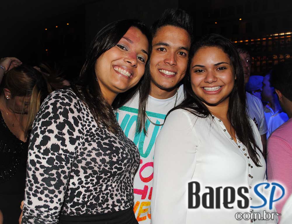 Sertanejo universitário com convidados especiais no Bar Fidelis Sertanejo universitário com convidados especiais no Bar Fidelis