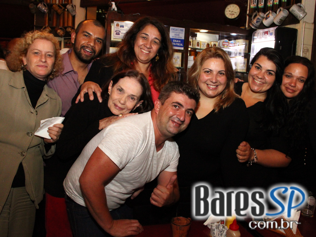 Bar Léo inaugurou anexo Escritório Central na terça-feira programação especial Bar Léo inaugurou anexo Escritório Central na terça-feira programação especial