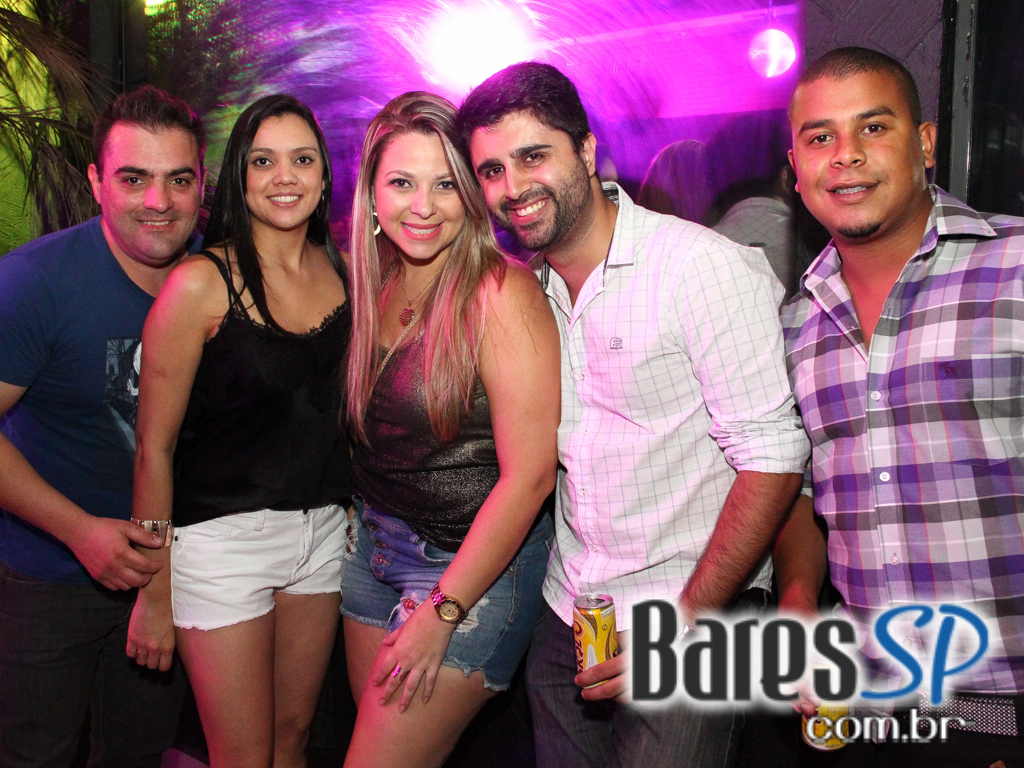 Sertanejo Universitário com convidados especiais no Bar Fidelis Sertanejo Universitário com convidados especiais no Bar Fidelis