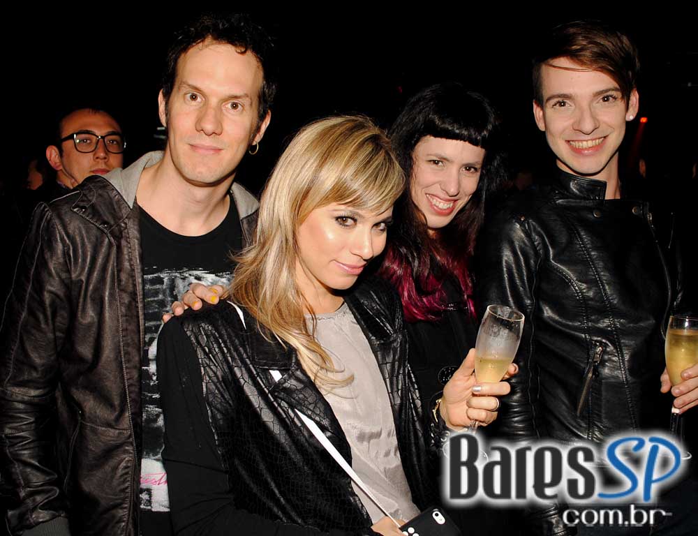 Inaugurou nesta quinta o Anexo B a mais nova balada na Rua Augusta Inaugurou nesta quinta o Anexo B a mais nova balada na Rua Augusta