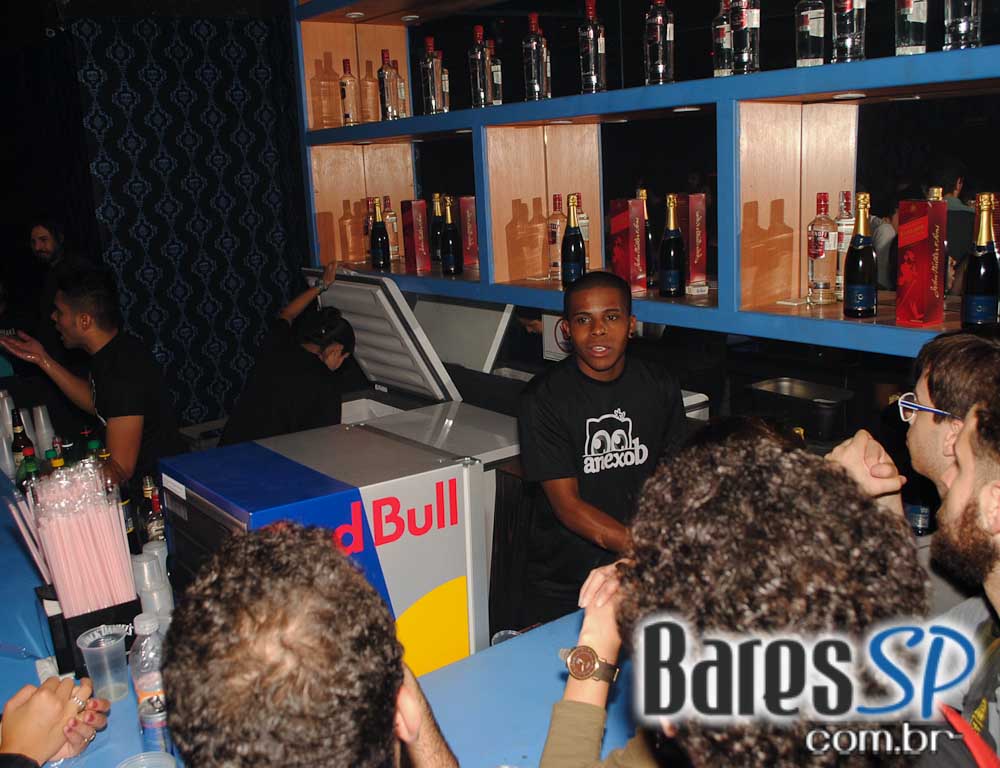 Inaugurou nesta quinta o Anexo B a mais nova balada na Rua Augusta Inaugurou nesta quinta o Anexo B a mais nova balada na Rua Augusta