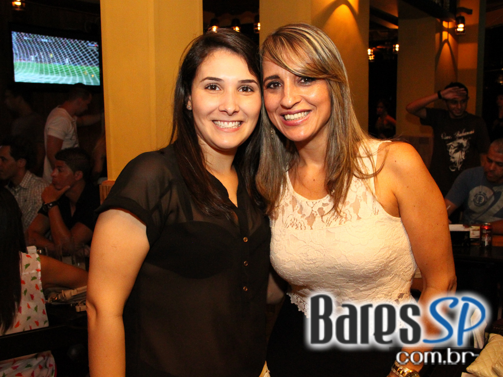 Samba da Madá e cantor Ângelo Ferratti no Boteco Madá Samba da Madá e cantor Ângelo Ferratti no Boteco Madá