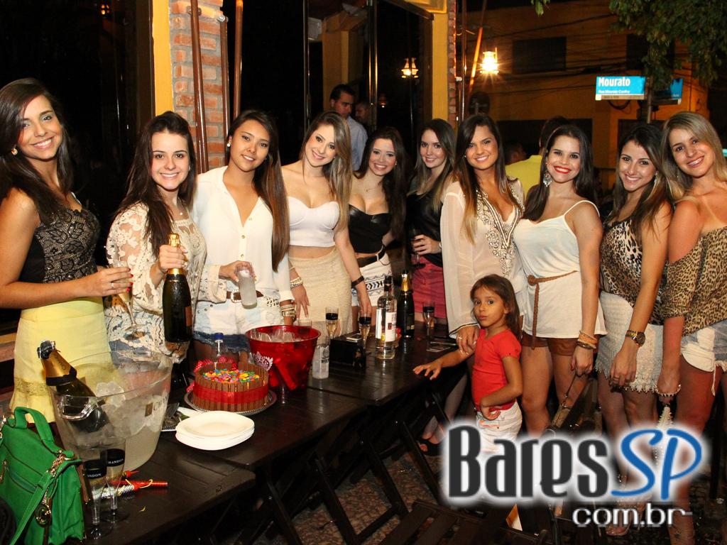 Roda de Samba da Madá, Gabriel Detilio e Ângelo Ferratti comandam o sábado do Boteco Madá Roda de Samba da Madá, Gabriel Detilio e Ângelo Ferratti comandam o sábado do Boteco Madá