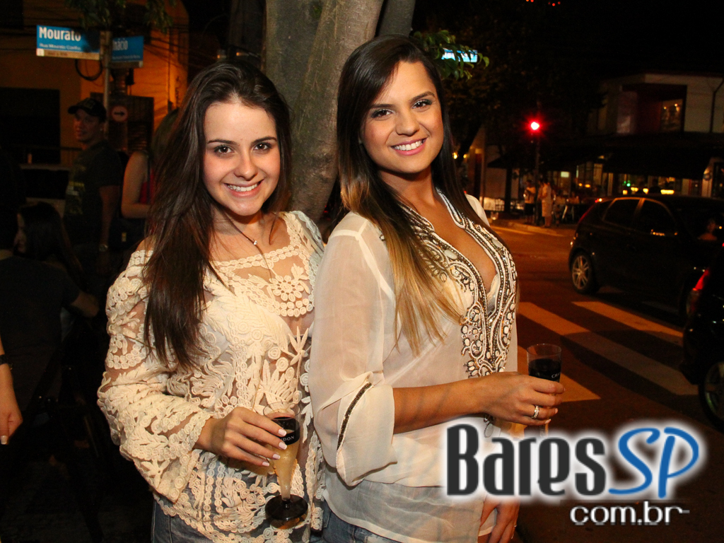 Roda de Samba da Madá, Gabriel Detilio e Ângelo Ferratti comandam o sábado do Boteco Madá Roda de Samba da Madá, Gabriel Detilio e Ângelo Ferratti comandam o sábado do Boteco Madá