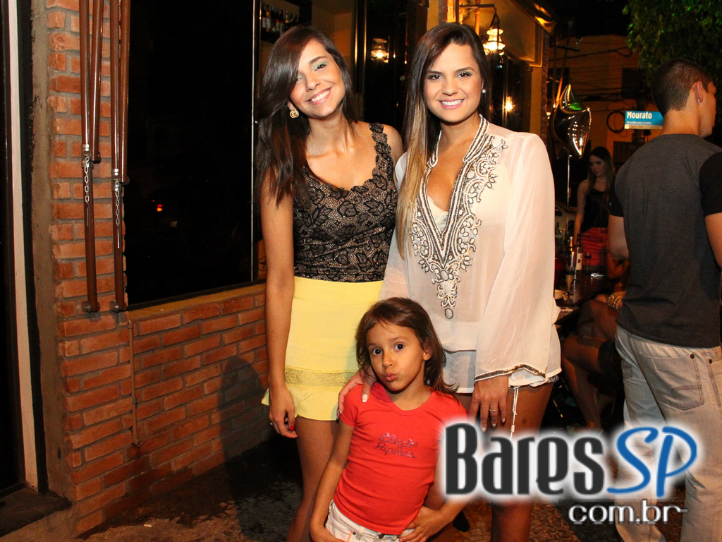 Roda de Samba da Madá, Gabriel Detilio e Ângelo Ferratti comandam o sábado do Boteco Madá Roda de Samba da Madá, Gabriel Detilio e Ângelo Ferratti comandam o sábado do Boteco Madá