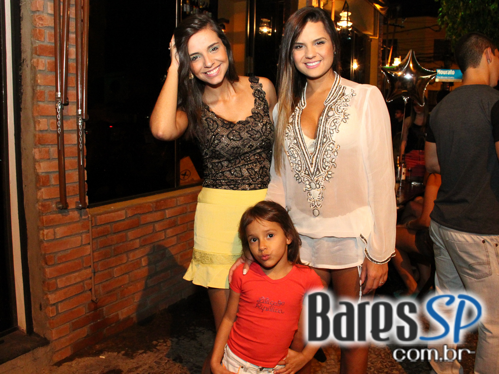 Roda de Samba da Madá, Gabriel Detilio e Ângelo Ferratti comandam o sábado do Boteco Madá Roda de Samba da Madá, Gabriel Detilio e Ângelo Ferratti comandam o sábado do Boteco Madá