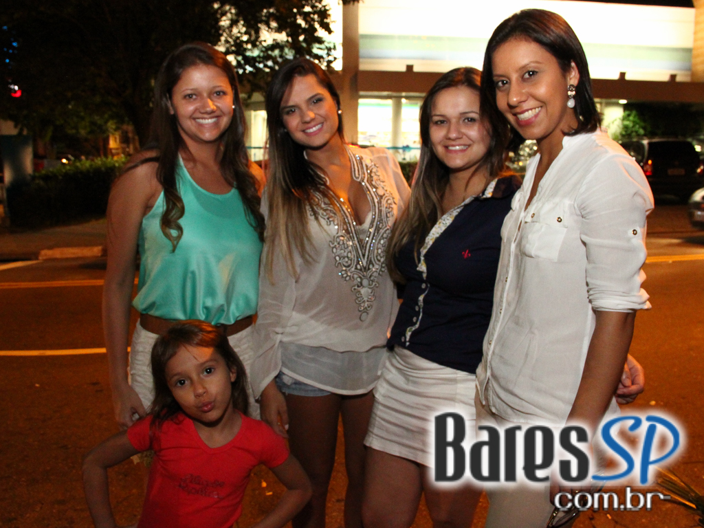 Roda de Samba da Madá, Gabriel Detilio e Ângelo Ferratti comandam o sábado do Boteco Madá Roda de Samba da Madá, Gabriel Detilio e Ângelo Ferratti comandam o sábado do Boteco Madá