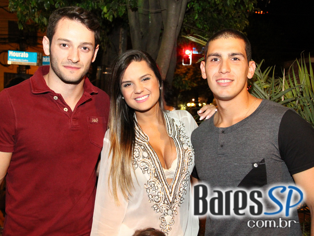 Roda de Samba da Madá, Gabriel Detilio e Ângelo Ferratti comandam o sábado do Boteco Madá Roda de Samba da Madá, Gabriel Detilio e Ângelo Ferratti comandam o sábado do Boteco Madá