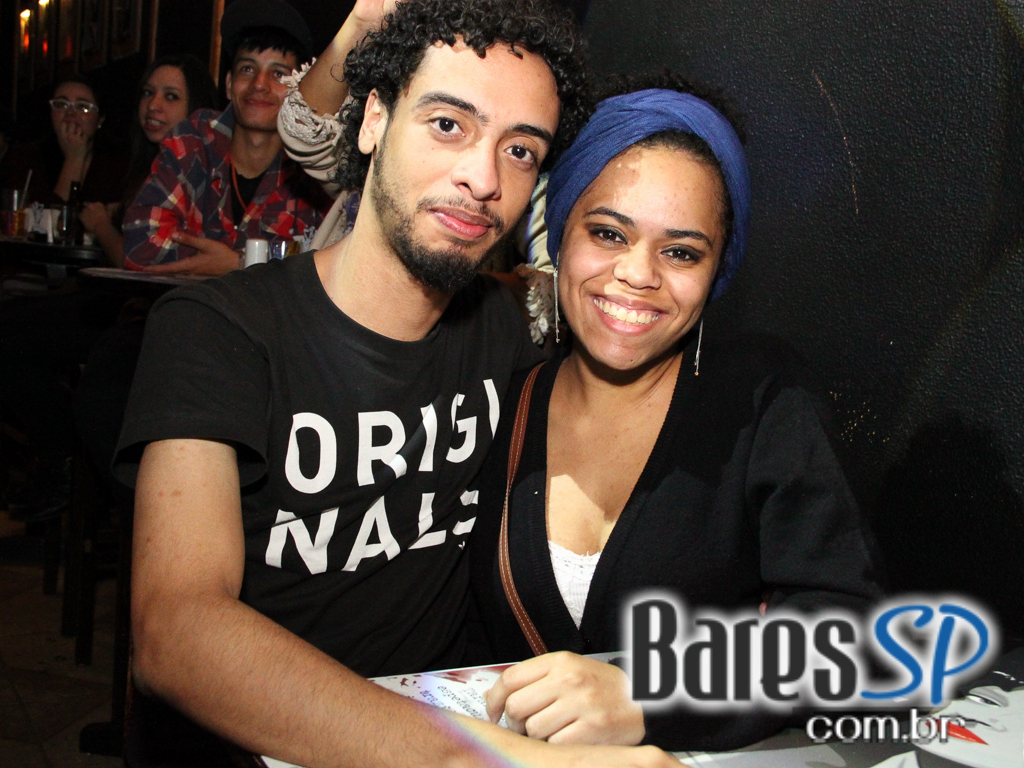 Na sexta-feira a banda Back 8 se apresentou no Sky Music Bar Na sexta-feira a banda Back 8 se apresentou no Sky Music Bar