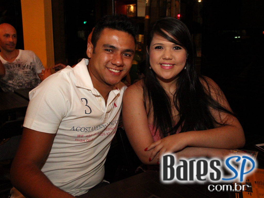 Roda de Samba da Madá, Gabriel Detilio e Ângelo Ferratti comandaram o sábado no Boteco Madá Roda de Samba da Madá, Gabriel Detilio e Ângelo Ferratti comandaram o sábado no Boteco Madá