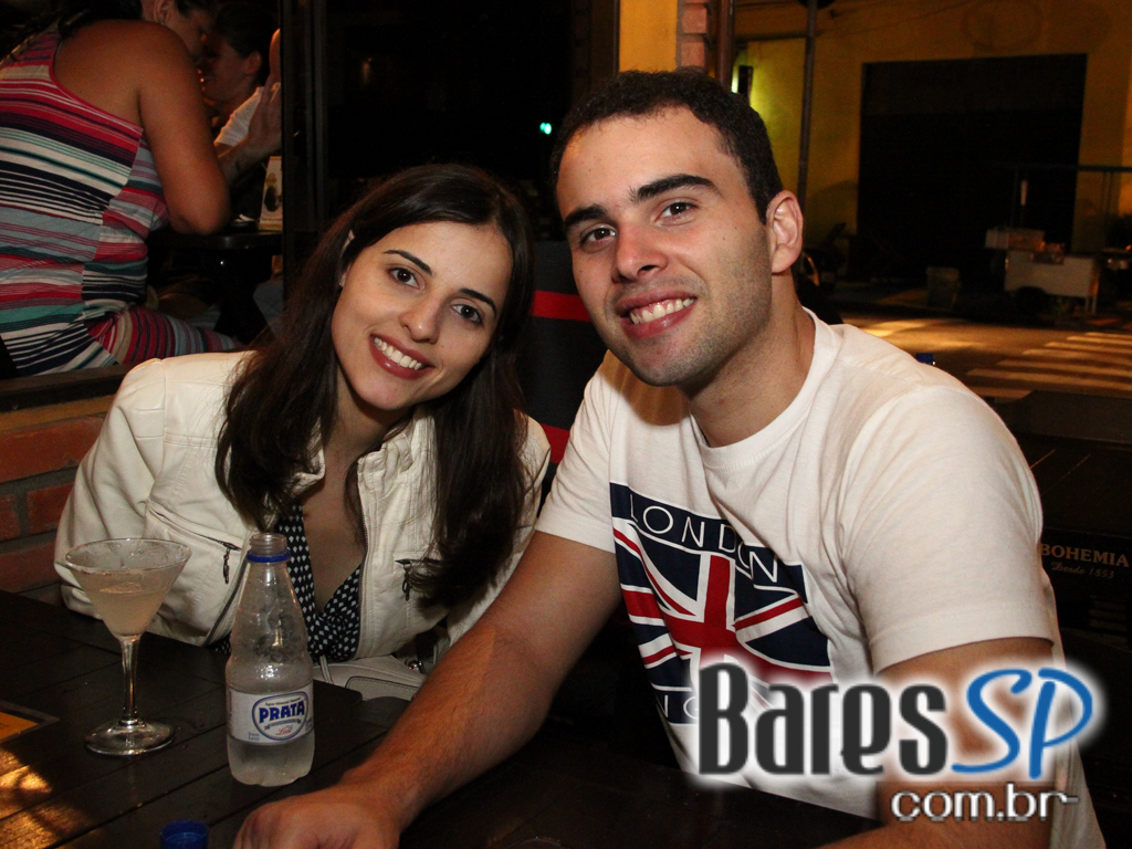 Roda de Samba da Madá, Gabriel Detilio e Ângelo Ferratti comandaram o sábado no Boteco Madá Roda de Samba da Madá, Gabriel Detilio e Ângelo Ferratti comandaram o sábado no Boteco Madá