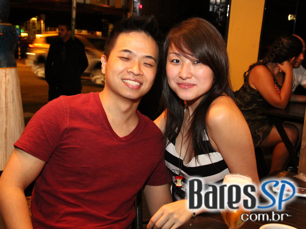 Roda de Samba da Madá, Gabriel Detilio e Ângelo Ferratti comandaram o sábado no Boteco Madá Roda de Samba da Madá, Gabriel Detilio e Ângelo Ferratti comandaram o sábado no Boteco Madá