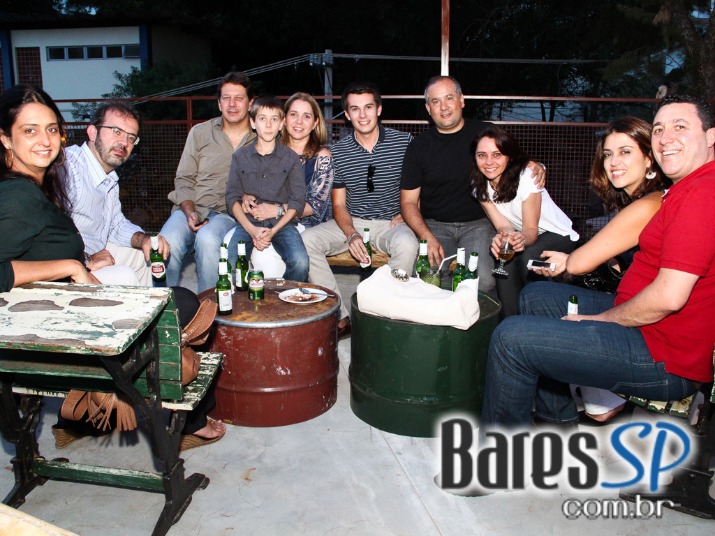 Nova Quintana Bar Inaugurou nesta quarta-feira Nova Quintana Bar Inaugurou nesta quarta-feira