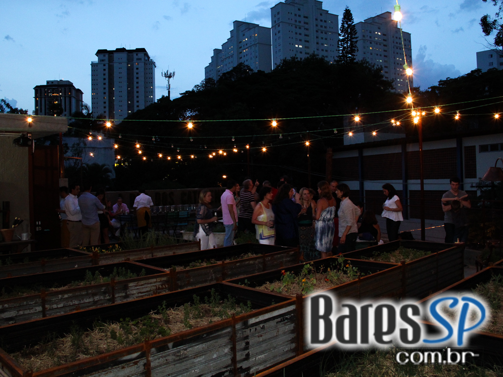 Nova Quintana Bar Inaugurou nesta quarta-feira Nova Quintana Bar Inaugurou nesta quarta-feira