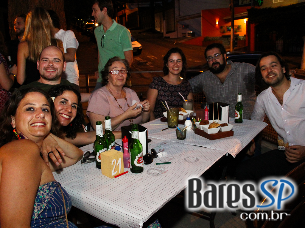 Nova Quintana Bar Inaugurou nesta quarta-feira Nova Quintana Bar Inaugurou nesta quarta-feira