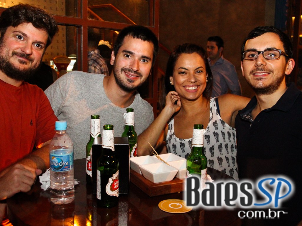 Nova Quintana Bar Inaugurou nesta quarta-feira Nova Quintana Bar Inaugurou nesta quarta-feira