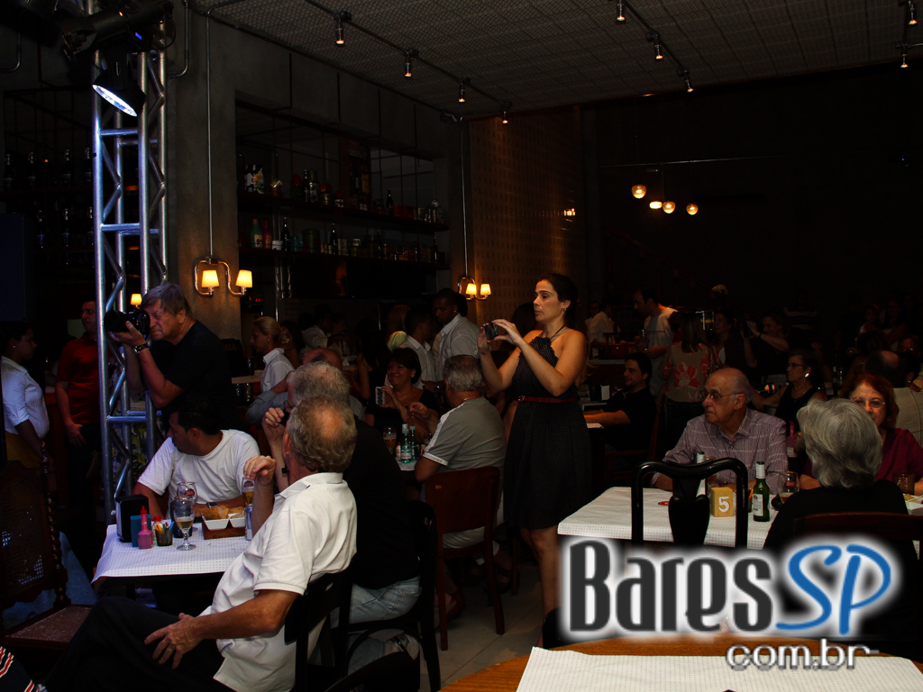 Nova Quintana Bar Inaugurou nesta quarta-feira Nova Quintana Bar Inaugurou nesta quarta-feira