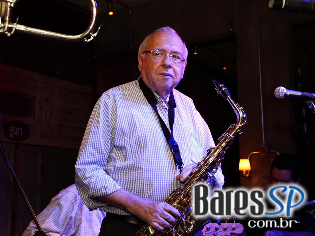 Nova Quintana Bar Inaugurou nesta quarta-feira Nova Quintana Bar Inaugurou nesta quarta-feira