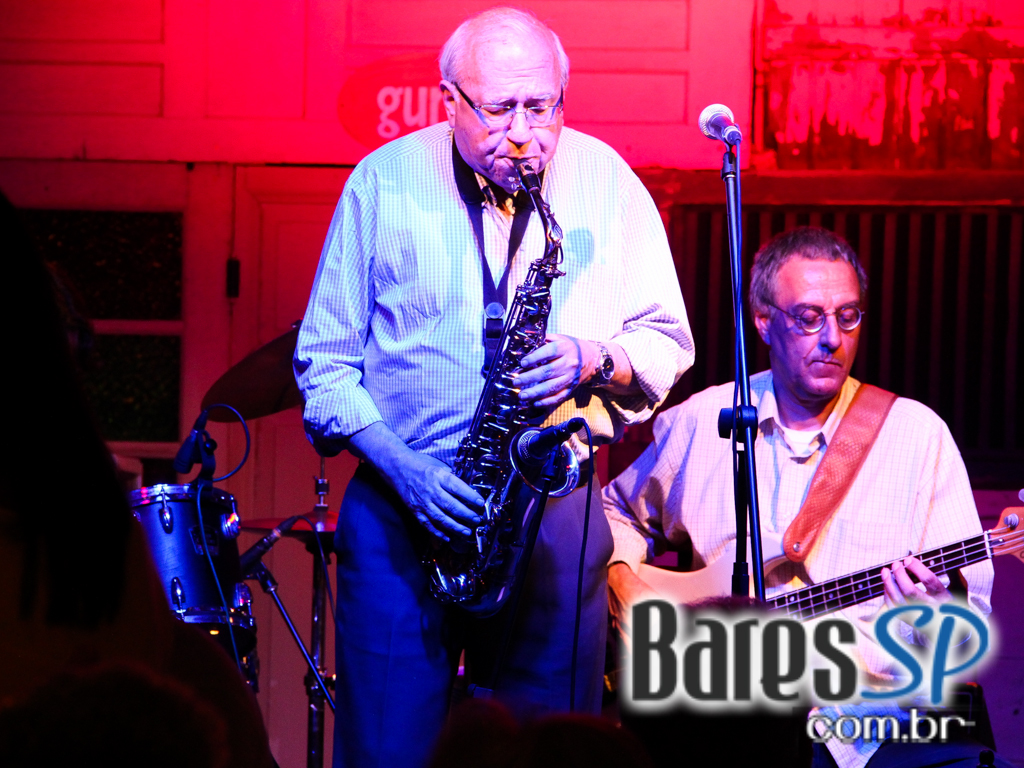 Nova Quintana Bar Inaugurou nesta quarta-feira Nova Quintana Bar Inaugurou nesta quarta-feira