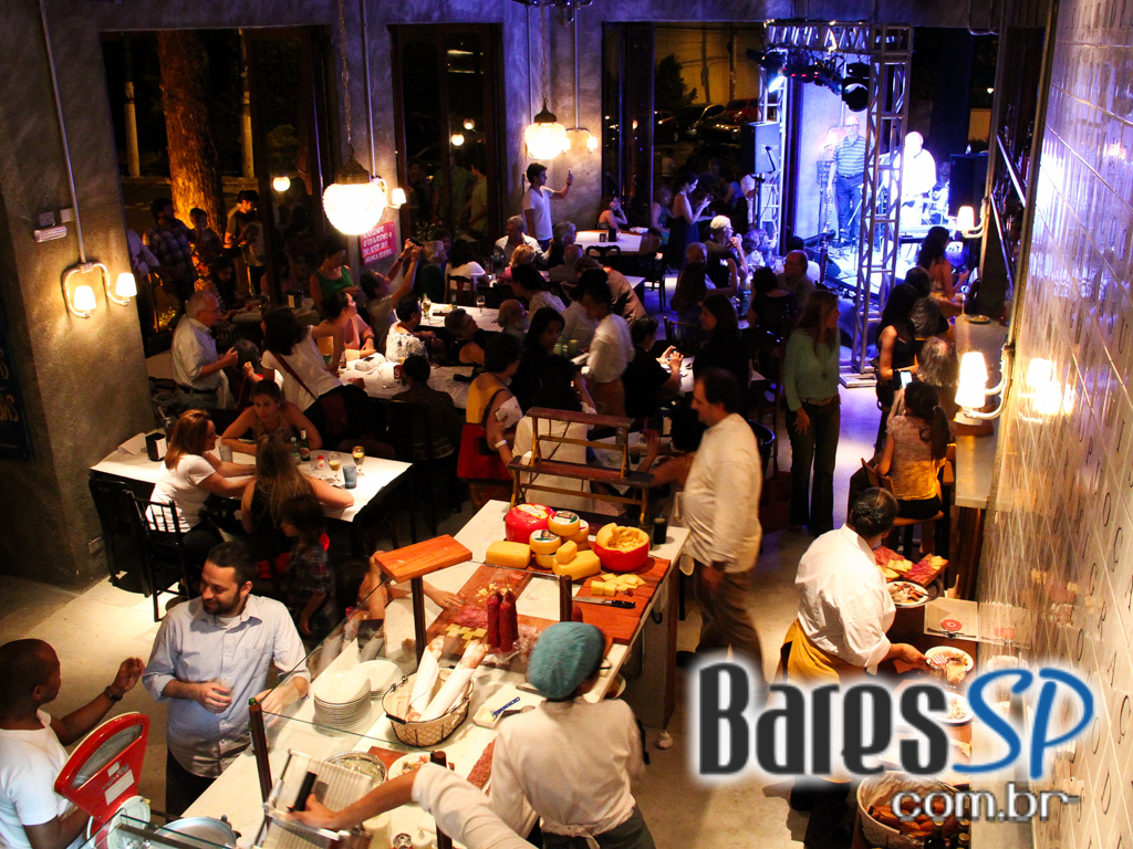 Nova Quintana Bar Inaugurou nesta quarta-feira Nova Quintana Bar Inaugurou nesta quarta-feira