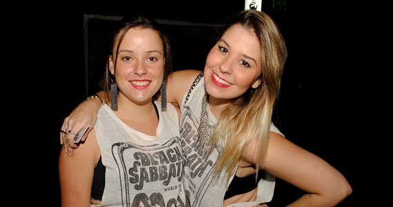 Tributo a Jorge Ben & Tim Maia embalou a noite de quinta-feira do Beco 203