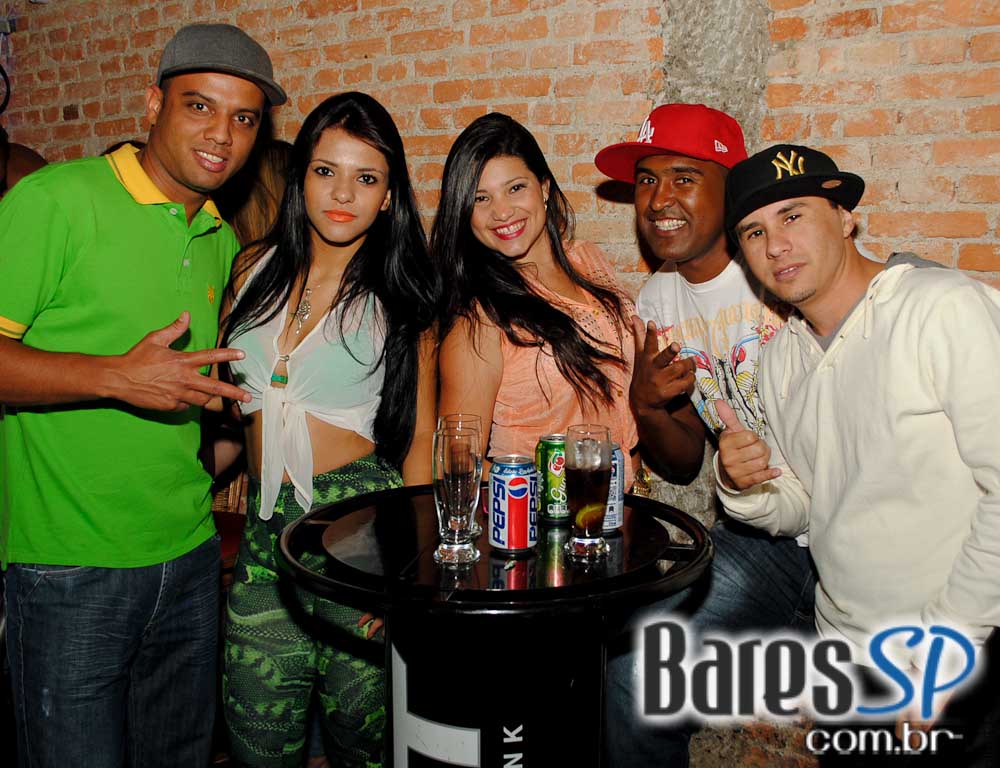 A Lanterna embalou a noite de sexta-feira com atrações especiais A Lanterna embalou a noite de sexta-feira com atrações especiais