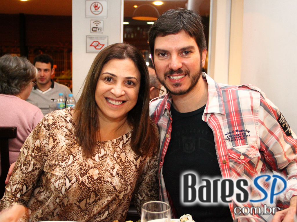 Daitakê Sushi ofereceu rodízio com variedades de pratos frios e quentes Daitakê Sushi ofereceu rodízio com variedades de pratos frios e quentes