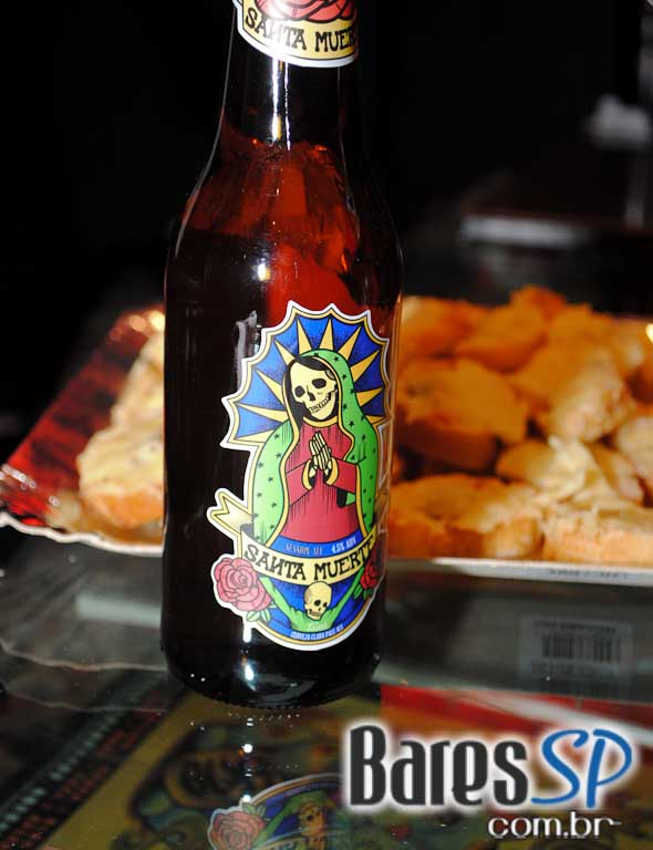 Marca Mr. Beer lançou nova linha de cervejas Santa Muerte em parceria do estúdio Tattoo You na terça-feira Marca Mr. Beer lançou nova linha de cervejas Santa Muerte em parceria do estúdio Tattoo You na terça-feira