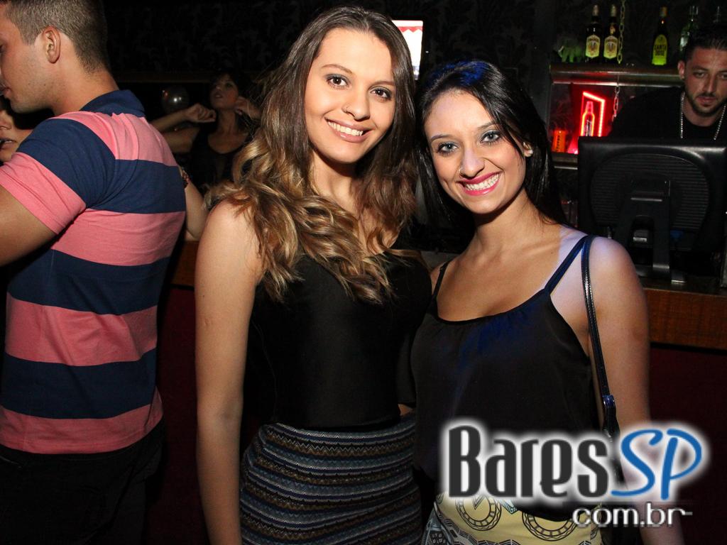 Outlaws comemorou 1 ano com show de Naldo Benny e DJ Puff na quinta-feira Outlaws comemorou 1 ano com show de Naldo Benny e DJ Puff na quinta-feira