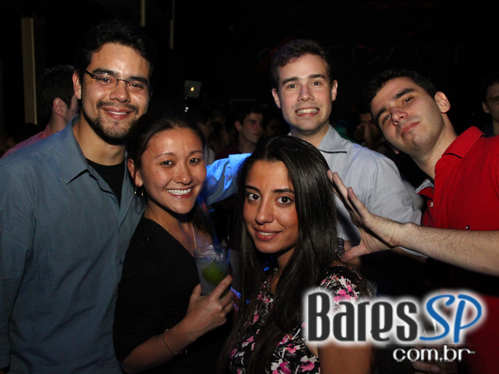 Outlaws comemorou 1 ano com show de Naldo Benny e DJ Puff na quinta-feira Outlaws comemorou 1 ano com show de Naldo Benny e DJ Puff na quinta-feira