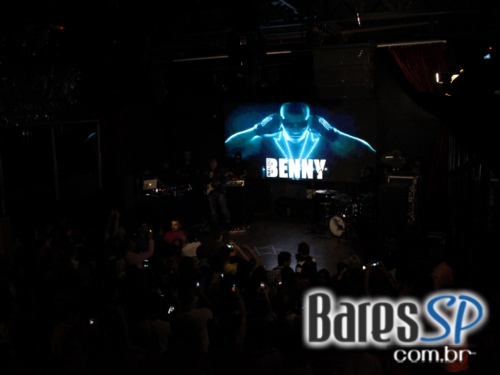 Outlaws comemorou 1 ano com show de Naldo Benny e DJ Puff na quinta-feira Outlaws comemorou 1 ano com show de Naldo Benny e DJ Puff na quinta-feira