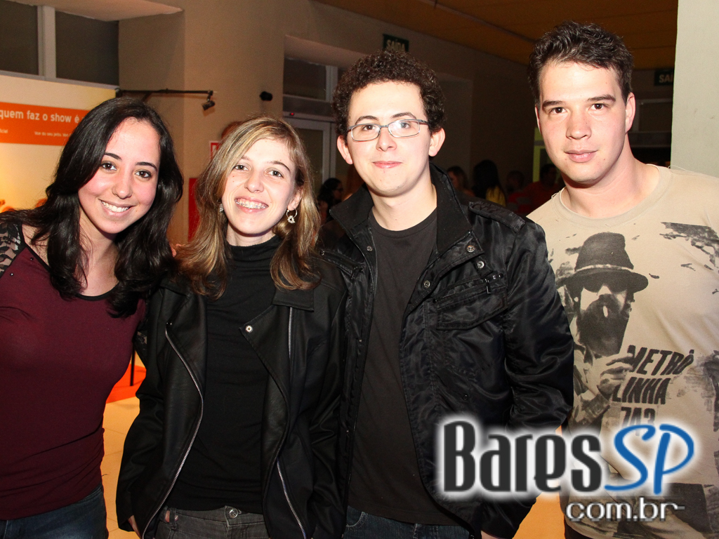 Tributo a Raul Seixas aconteceu no sábado no HSBC Brasil com participação do grupo Detonautas Tributo a Raul Seixas aconteceu no sábado no HSBC Brasil com participação do grupo Detonautas