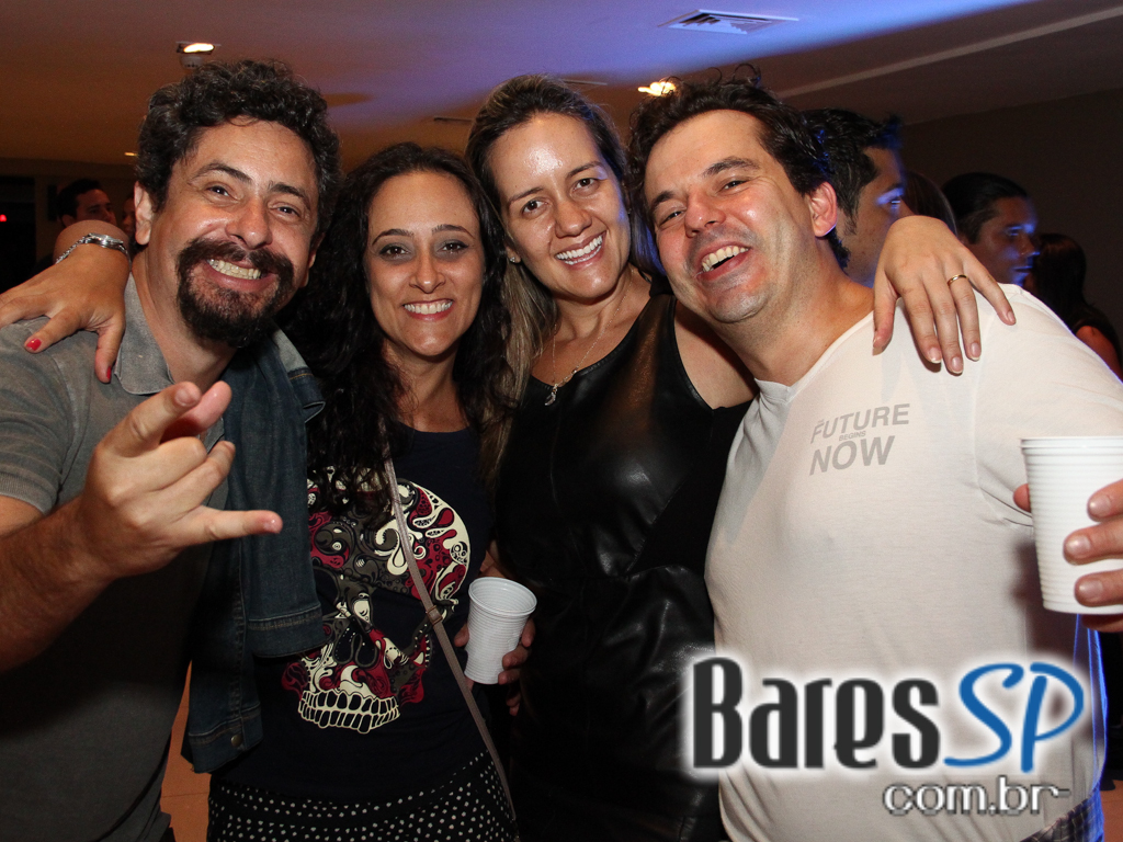 Tributo a Raul Seixas aconteceu no sábado no HSBC Brasil com participação do grupo Detonautas Tributo a Raul Seixas aconteceu no sábado no HSBC Brasil com participação do grupo Detonautas