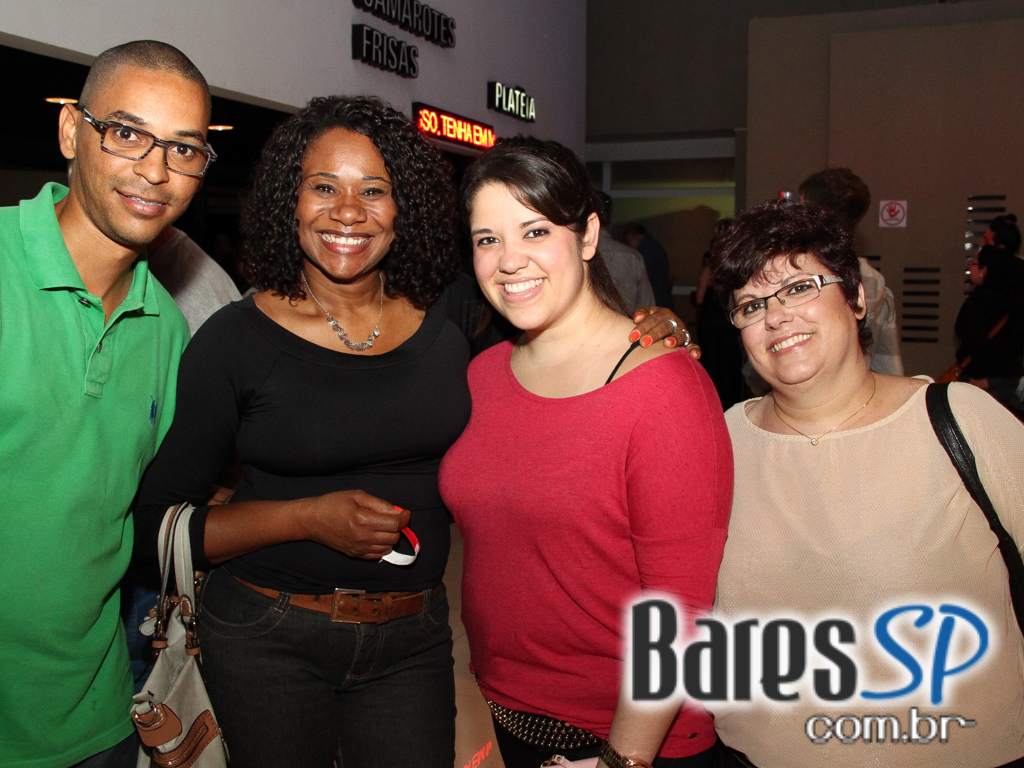 Tributo a Raul Seixas aconteceu no sábado no HSBC Brasil com participação do grupo Detonautas Tributo a Raul Seixas aconteceu no sábado no HSBC Brasil com participação do grupo Detonautas