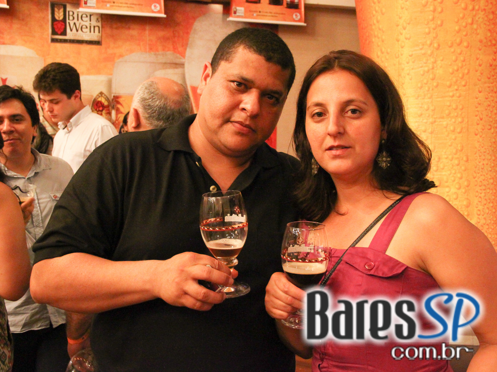 Bier & Wein importadora realizou feira de cervejas especiais no Club Transatlântico Bier & Wein importadora realizou feira de cervejas especiais no Club Transatlântico