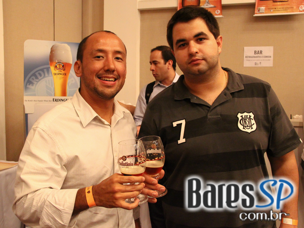 Bier & Wein importadora realizou feira de cervejas especiais no Club Transatlântico Bier & Wein importadora realizou feira de cervejas especiais no Club Transatlântico