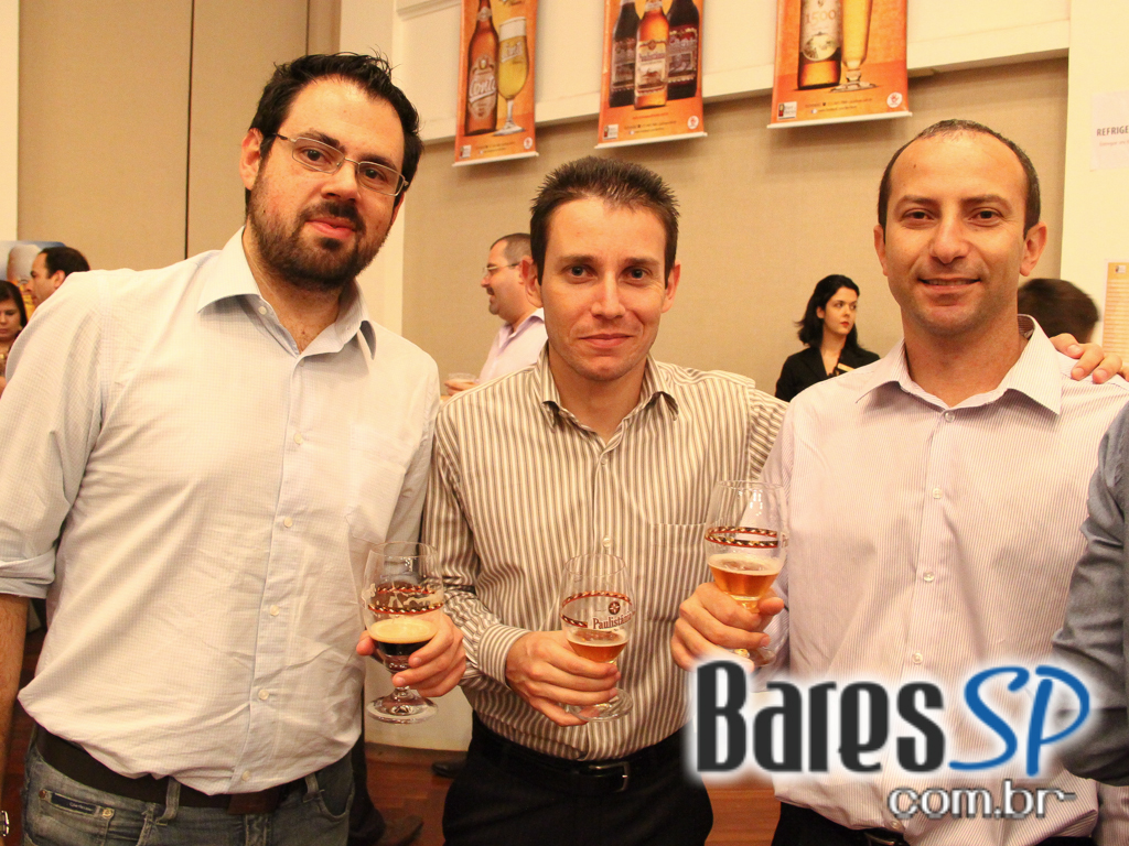 Bier & Wein importadora realizou feira de cervejas especiais no Club Transatlântico Bier & Wein importadora realizou feira de cervejas especiais no Club Transatlântico