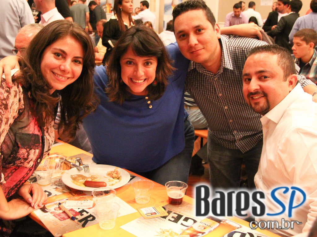 Bier & Wein importadora realizou feira de cervejas especiais no Club Transatlântico Bier & Wein importadora realizou feira de cervejas especiais no Club Transatlântico