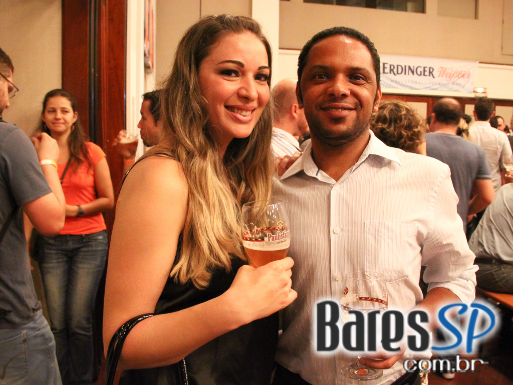 Bier & Wein importadora realizou feira de cervejas especiais no Club Transatlântico Bier & Wein importadora realizou feira de cervejas especiais no Club Transatlântico