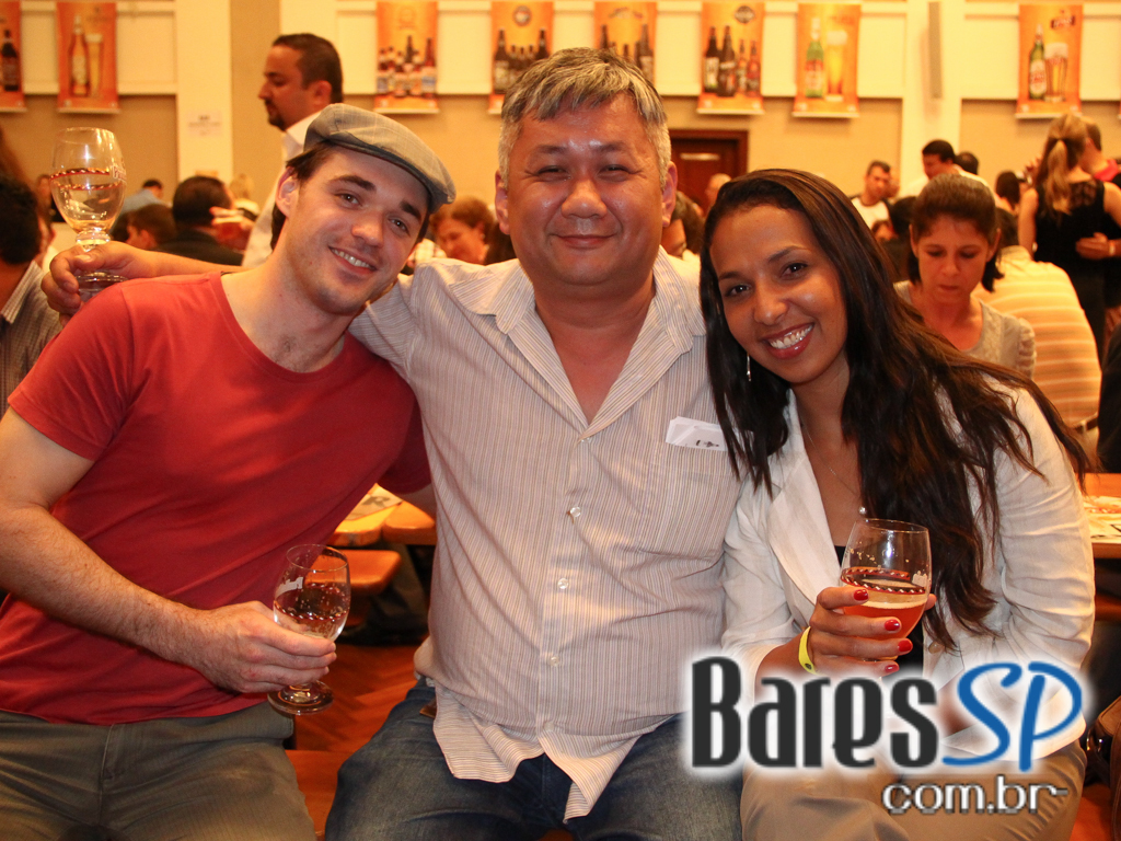 Bier & Wein importadora realizou feira de cervejas especiais no Club Transatlântico Bier & Wein importadora realizou feira de cervejas especiais no Club Transatlântico