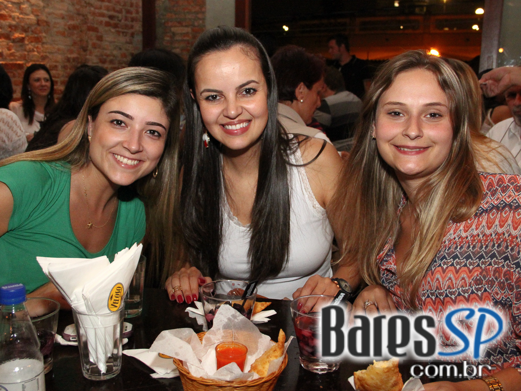 Veloso Bar ofereceu caipirinhas e petiscos variados na terça-feira Veloso Bar ofereceu caipirinhas e petiscos variados na terça-feira