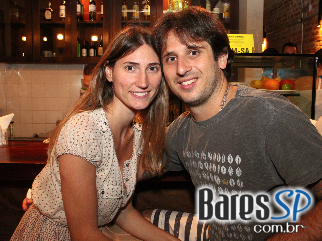 Veloso Bar ofereceu caipirinhas e petiscos variados na terça-feira Veloso Bar ofereceu caipirinhas e petiscos variados na terça-feira