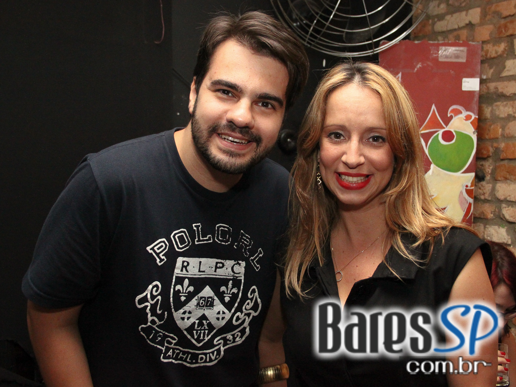 Kabul recebeu grupo Dialeto que animou a noite de quarta-feira Kabul recebeu grupo Dialeto que animou a noite de quarta-feira